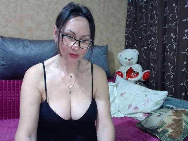 FlirtingMadam webcam