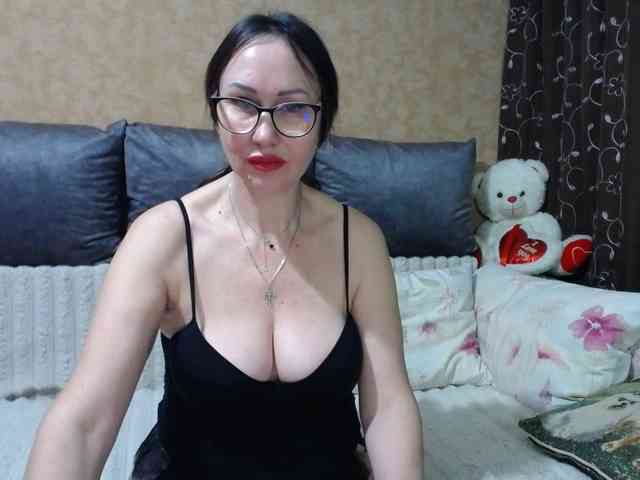 FlirtingMadam webcam