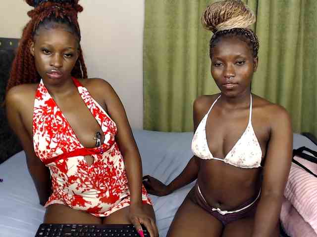 Quency's cam show statistics and live stream