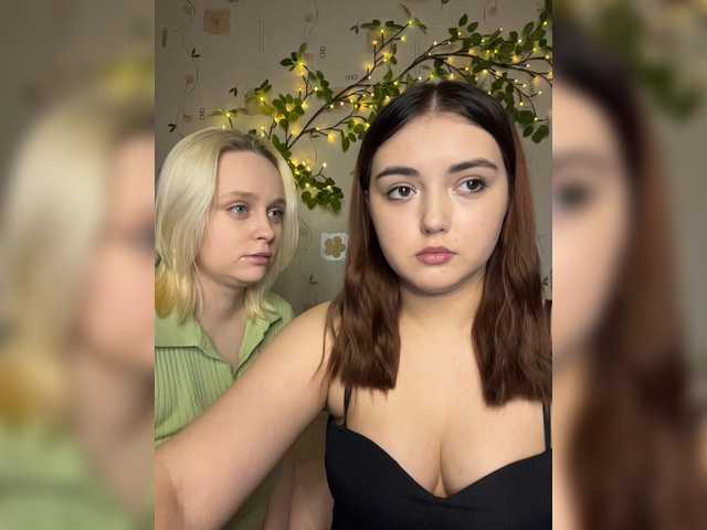 BellaAndAlice's BongaCams show and profile