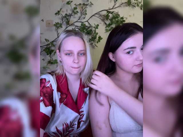 BellaAndAlice