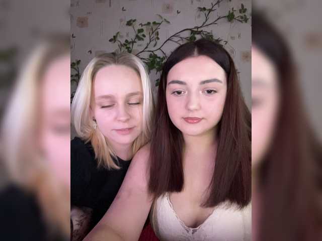 BellaAndAlice