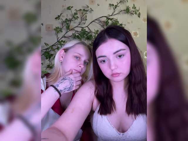 BellaAndAlice