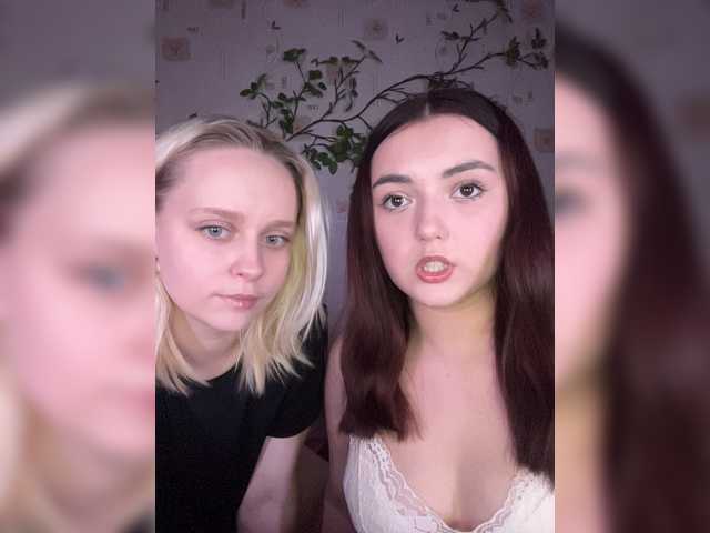 BellaAndAlice
