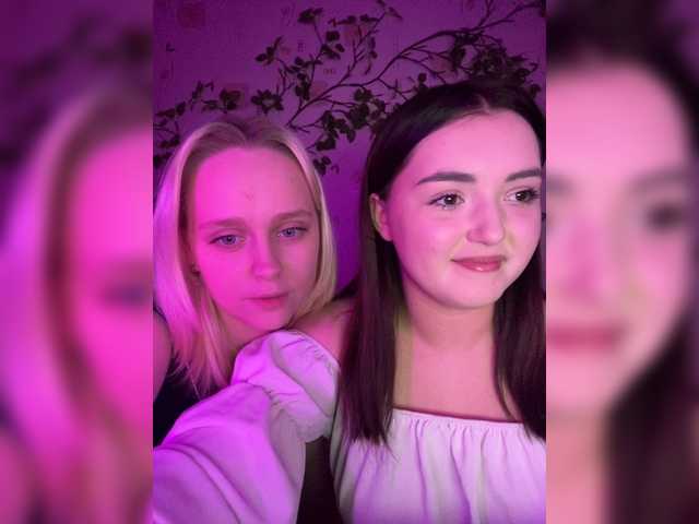 BellaAndAlice live cam on BongaCams
