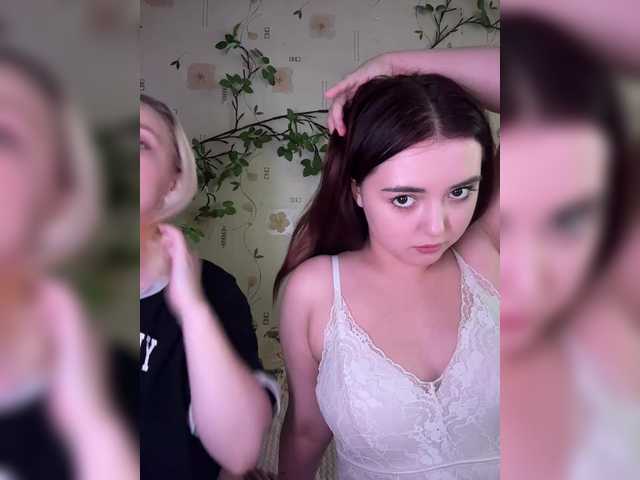 BellaAndAlice live cam on BongaCams