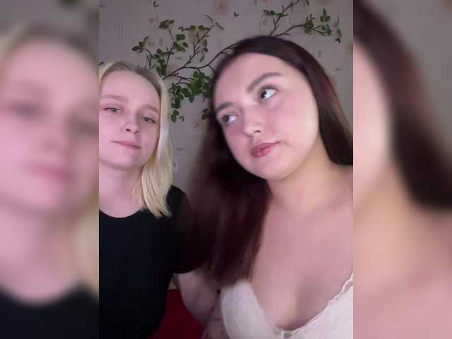 BellaAndAlice