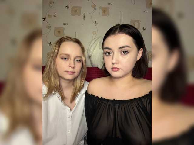 BellaAndAlice