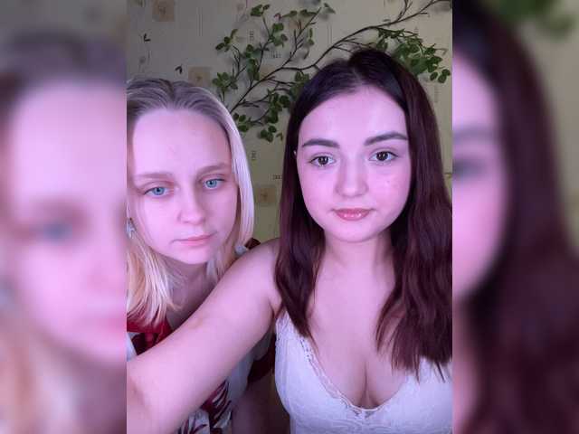 BellaAndAlice