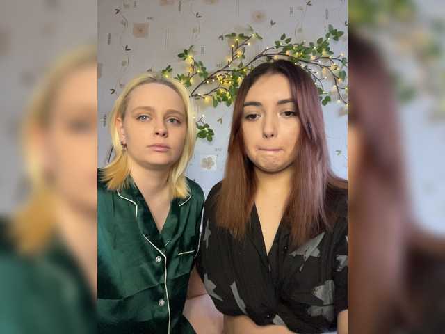 BellaAndAlice's BongaCams profile