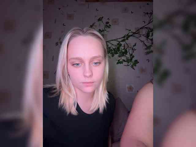 BellaAndAlice Sex Cam Show