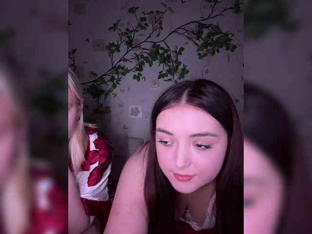 BellaAndAlice Sex Cam Show