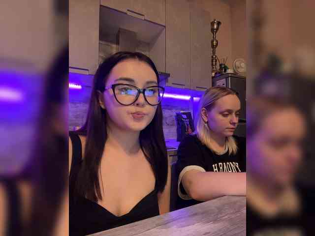 BellaAndAlice