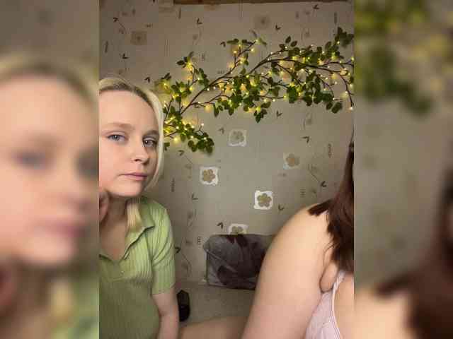 The-best-babies webcam