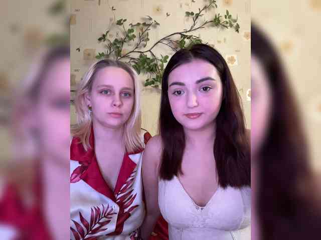 BellaAndAlice Sex Cam Show