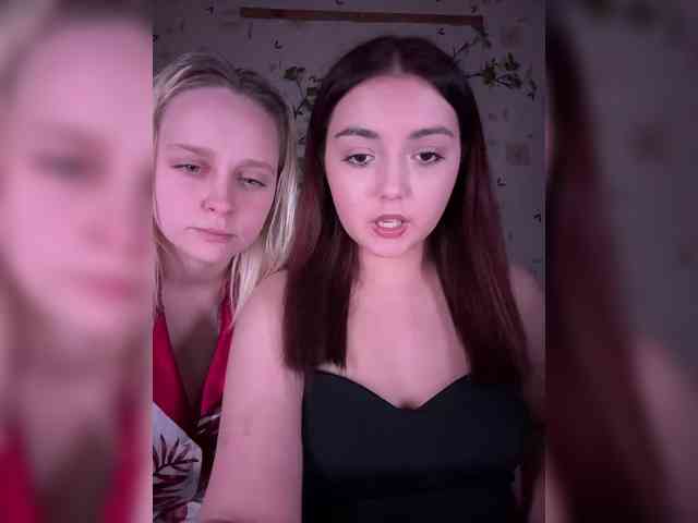 BellaAndAlice Sex Cam Show