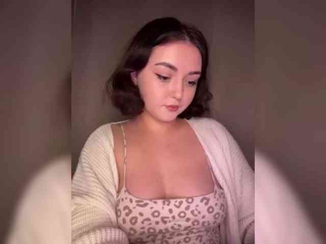 Rude_Angel webcam