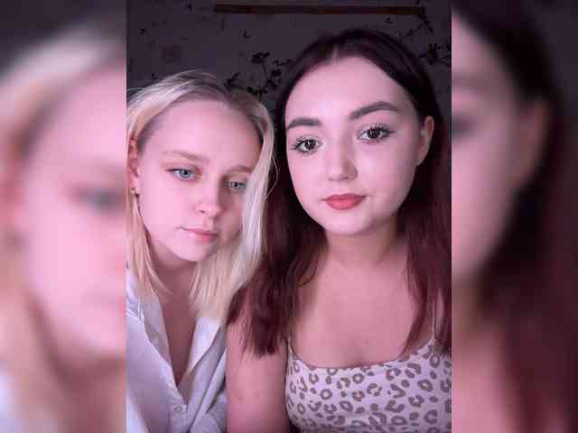 BellaAndAlice Sex Cam Show