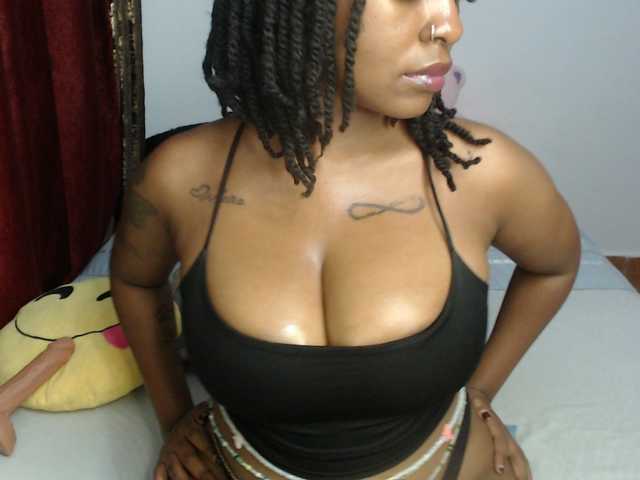 Naughty-nymph live cam on BongaCams