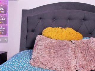 Kendallhot-1 Porn Show