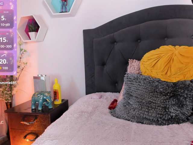 Kendallhot-1 live cam