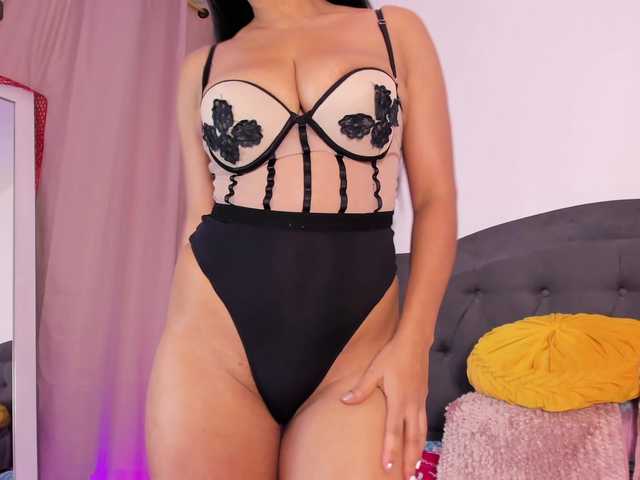 Kendallhot-1