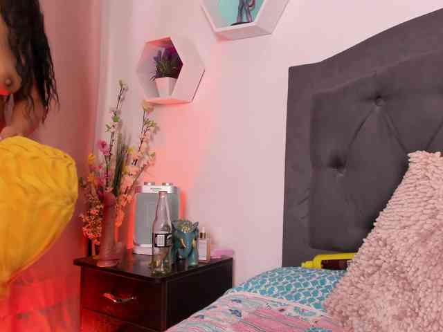 Kendallhot-1 webcam