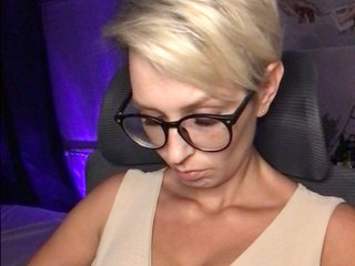 OhMyKosh Porn Show