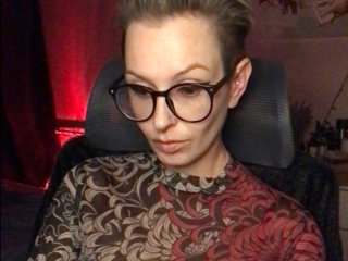 OhMyKosh Porn Show