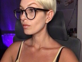 OhMyKosh Porn Show