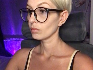 OhMyKosh Porn Show
