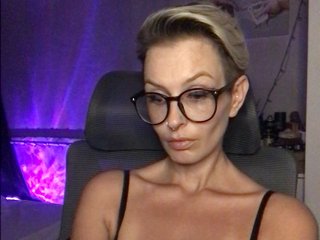 OhMyKosh Porn Show