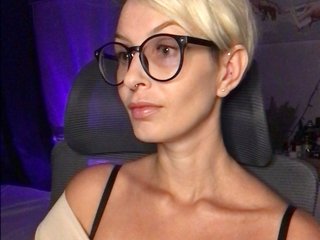 OhMyKosh Porn Show
