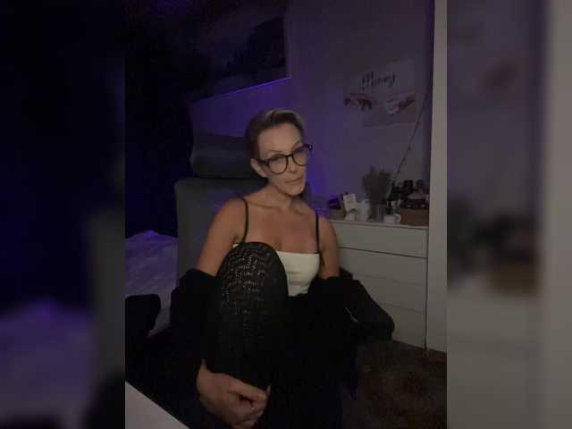 AlikBlack live cam on BongaCams