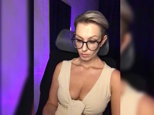 AlikBlack live cam on BongaCams