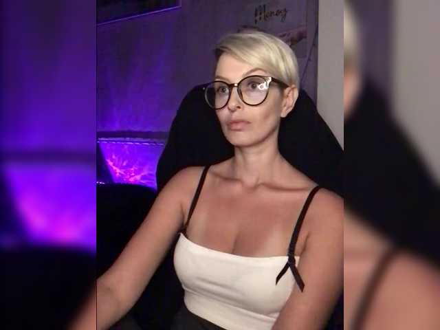 AlikBlack live cam on BongaCams