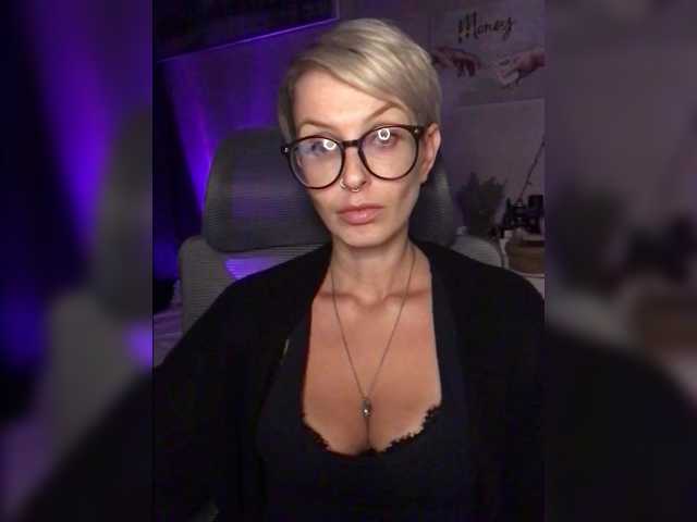 AlikBlack live cam on BongaCams