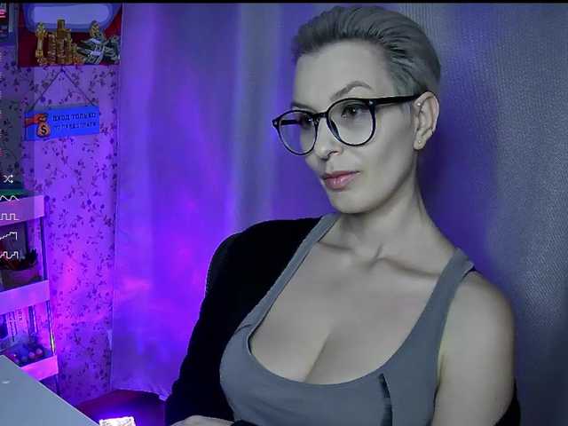 AlikBlack's BongaCams show and profile