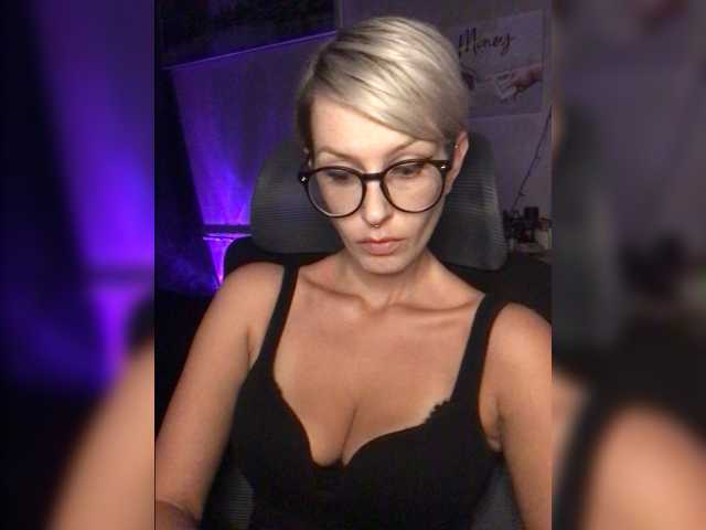 AlikBlack preview