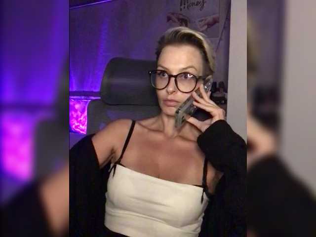 в попе у AlikBlack