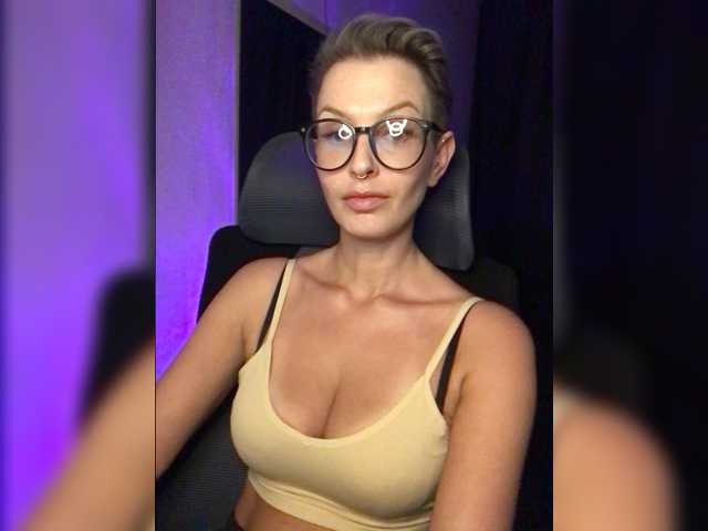 AlikBlack live cam on BongaCams