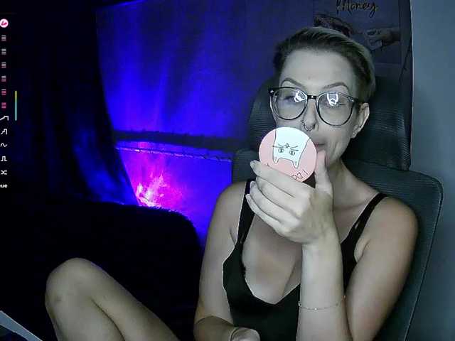 AlikBlack live cam