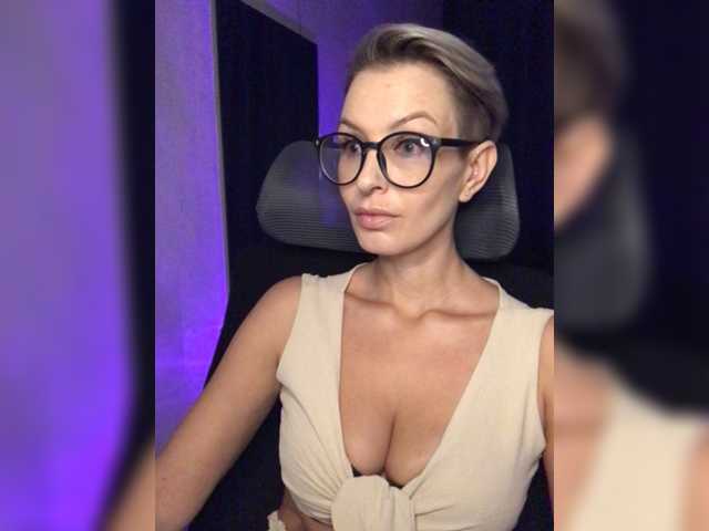 AlikBlack live cam on BongaCams