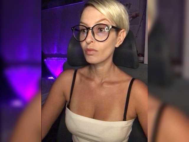 AlikBlack live cam on BongaCams