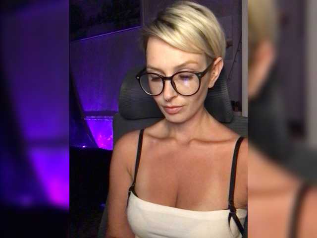 AlikBlack live cam on BongaCams