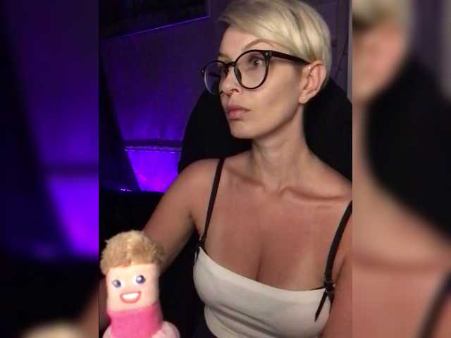 AlikBlack live cam on BongaCams