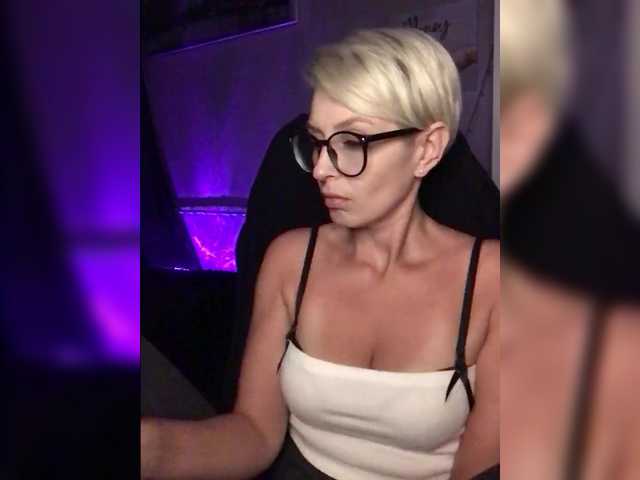 AlikBlack live cam on BongaCams