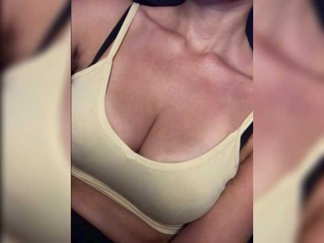 AlikBlack live cam on BongaCams