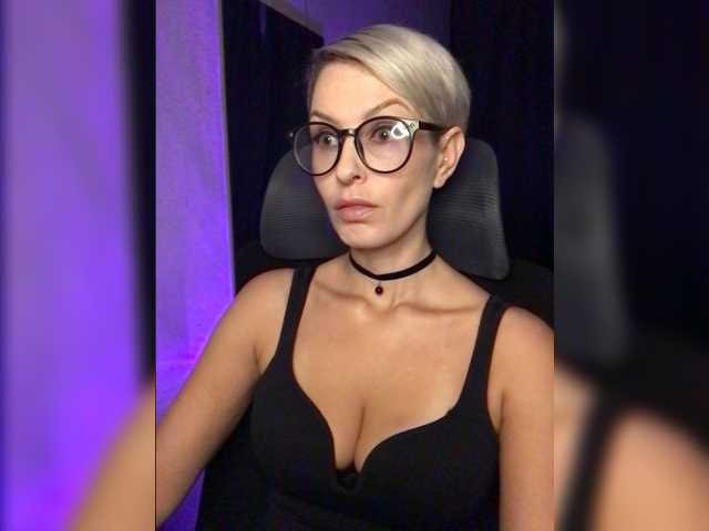 AlikBlack live cam on BongaCams