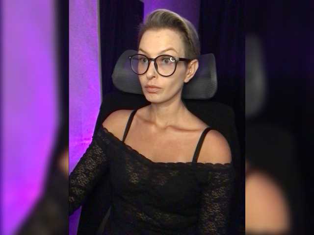 AlikBlack live cam on BongaCams